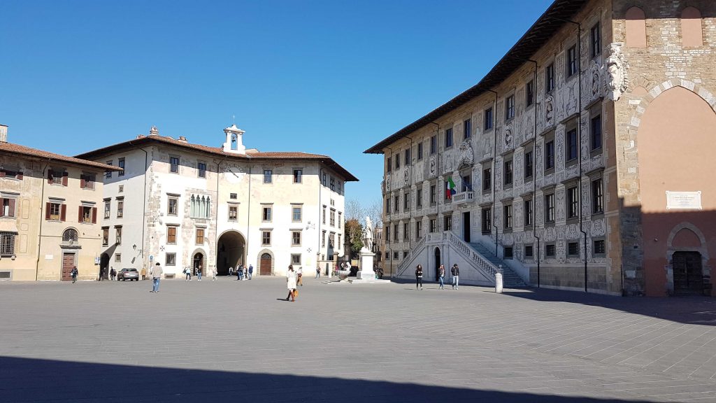 plads i pisa