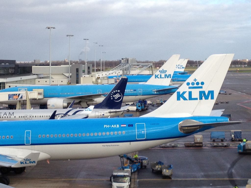 FLy med KLM