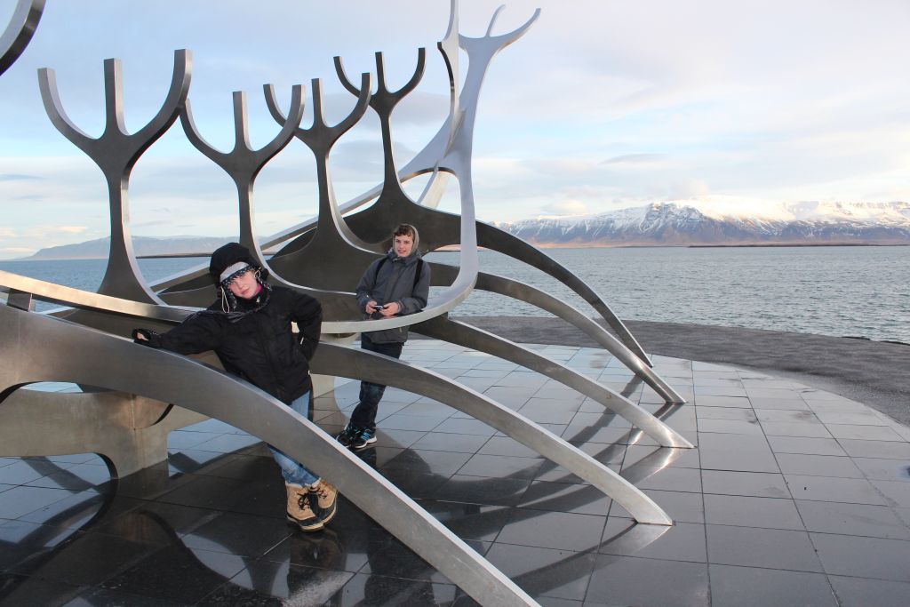 Solfærd - Oplevelser på Island