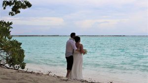 Bryllup på stranden på Maldiverne