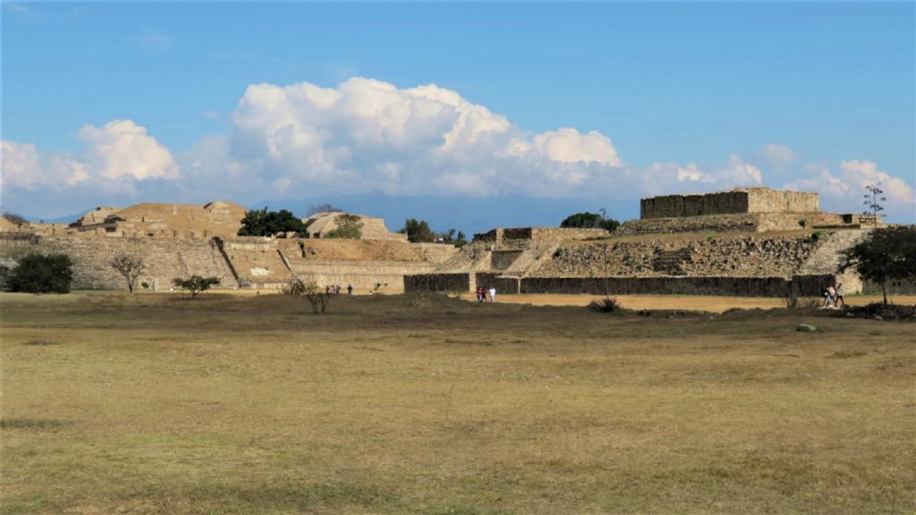 Monte Alban - seværdighed i Oaxaca