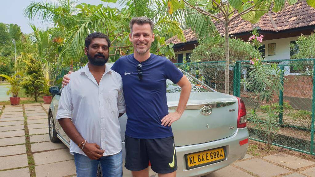 Med bil og chauffør på Sydindien rundrejse