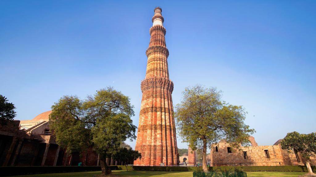 Qutub Minar - tårn i delhi