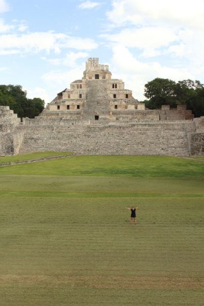 Maya pyramider i Mexico - Edzna ruiner