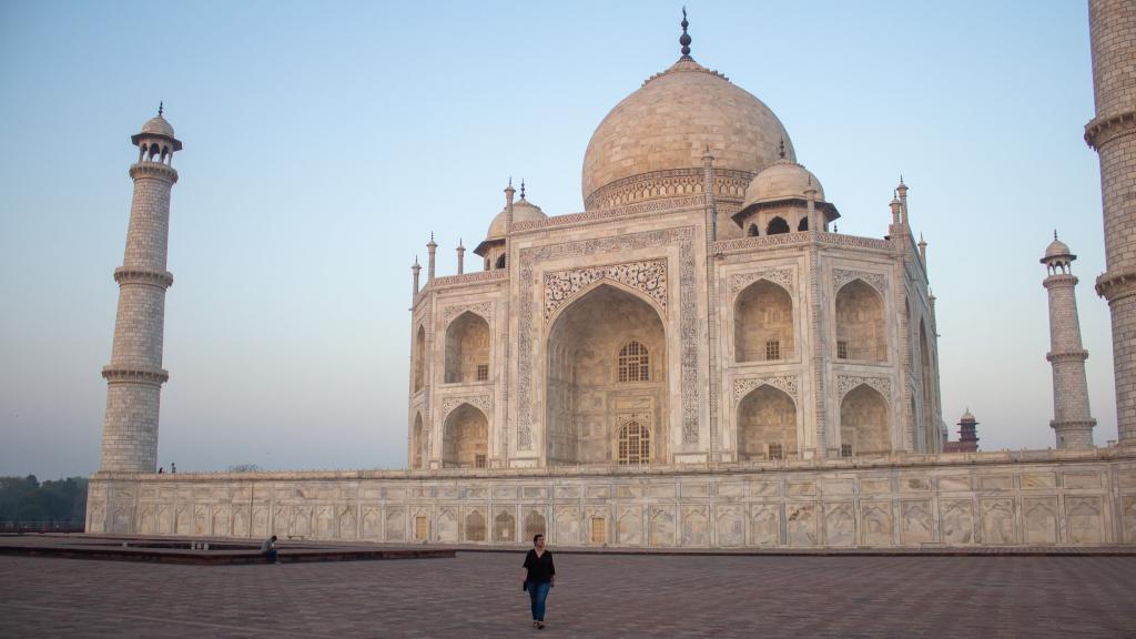 Imponerende Taj Mahal i Indien