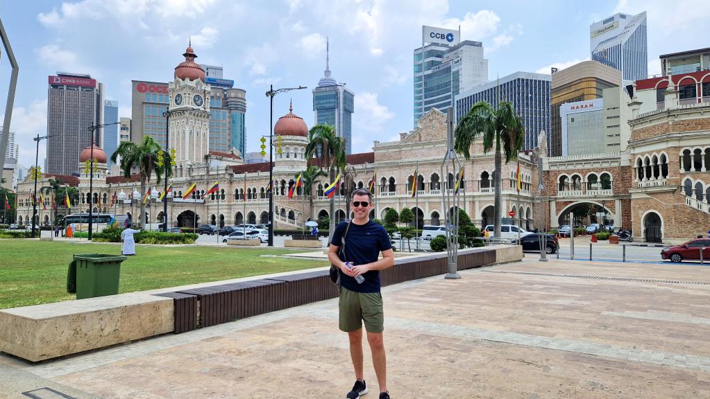 Merdeka Square + Sultan Abdul Samad - seværdigheder i Kuala Lumpur